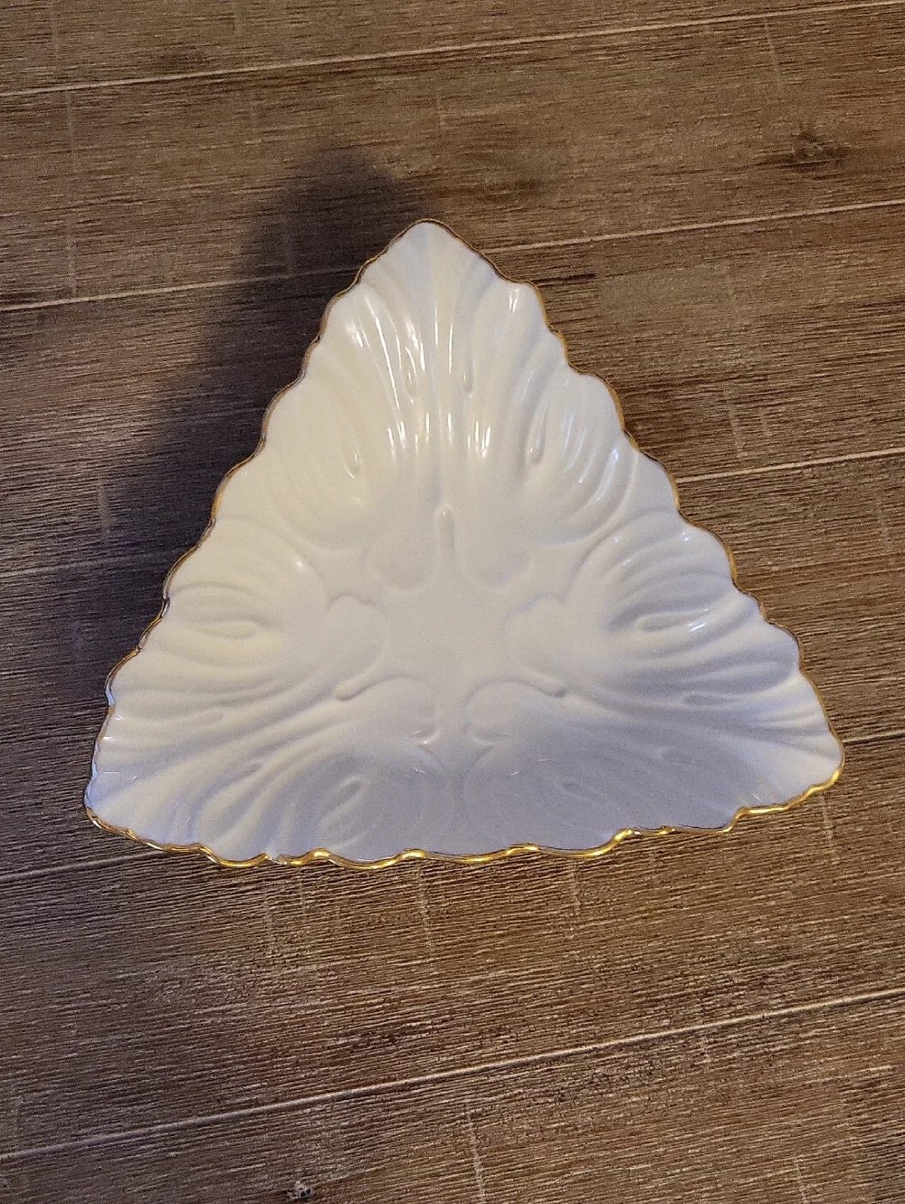 Lenox White Porcelain Triangular  Trinket Dish with 24k Gold Rim